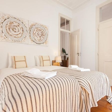 Tejo Vintage Three-Bedroom Apartment - By Lu Holidays Lisboa Exterior foto