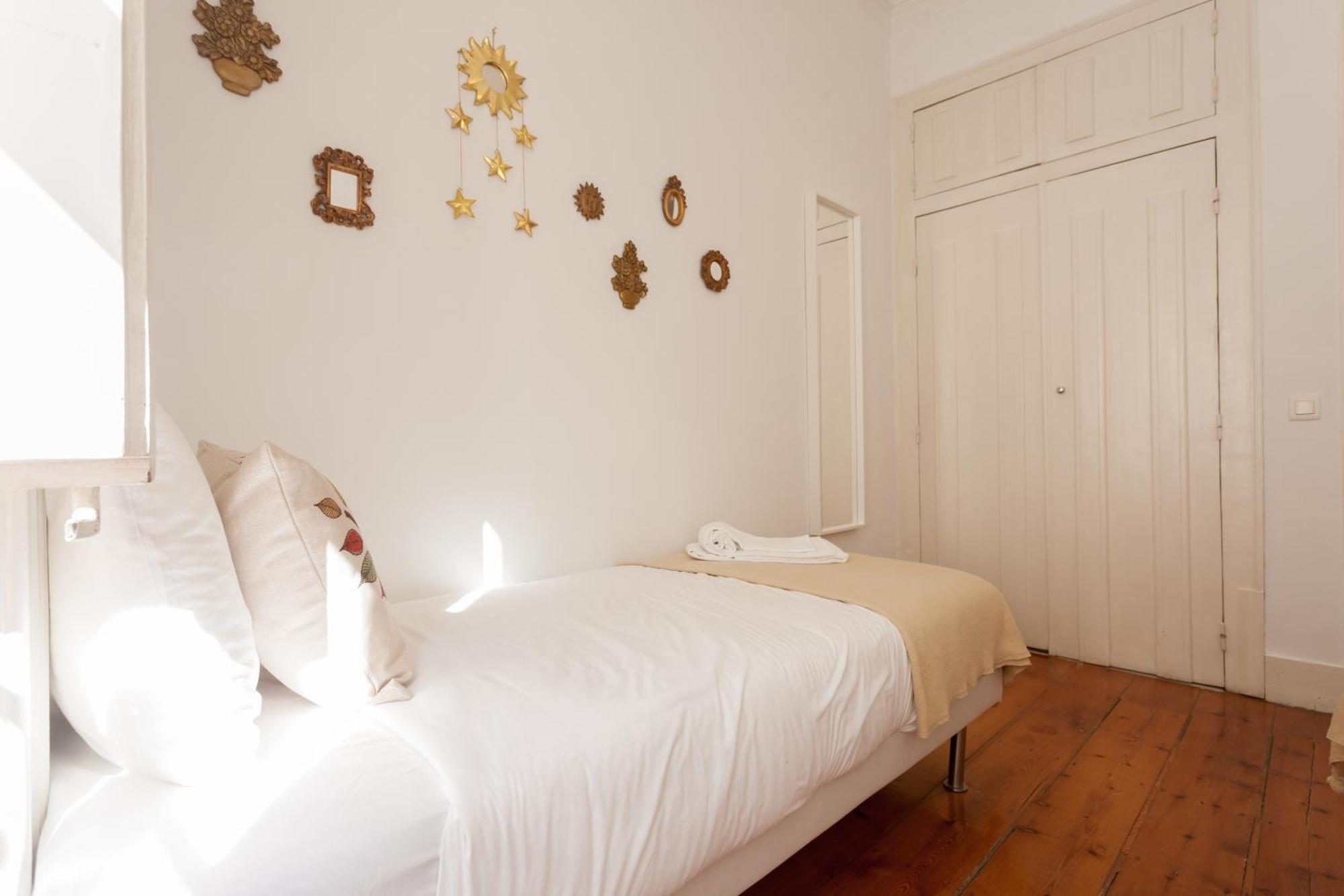 Tejo Vintage Three-Bedroom Apartment - By Lu Holidays Lisboa Exterior foto