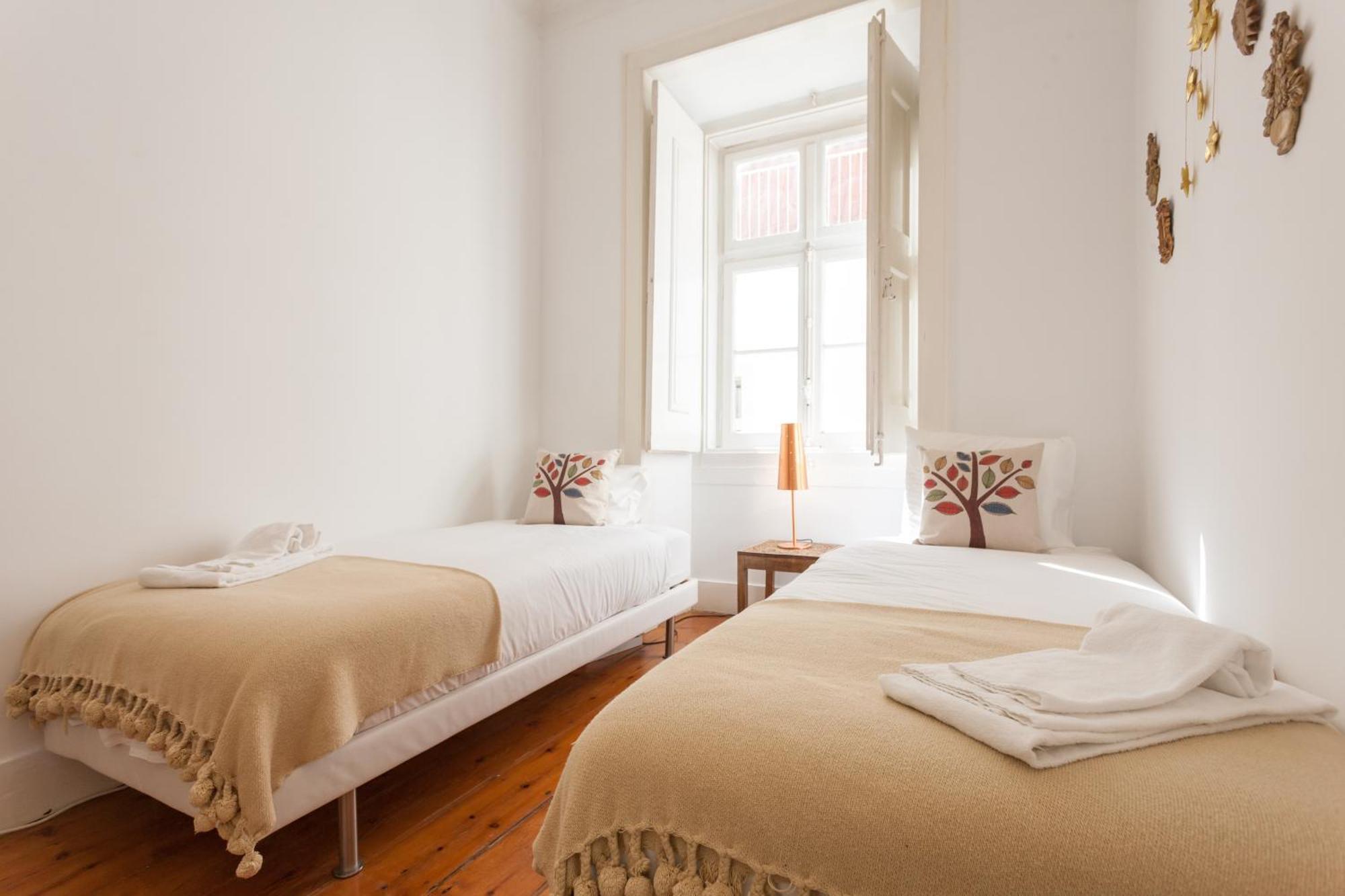 Tejo Vintage Three-Bedroom Apartment - By Lu Holidays Lisboa Exterior foto
