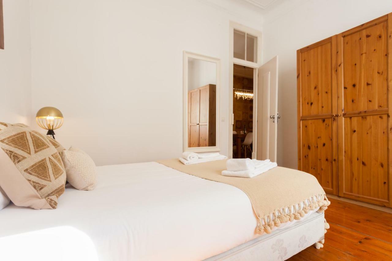 Tejo Vintage Three-Bedroom Apartment - By Lu Holidays Lisboa Exterior foto